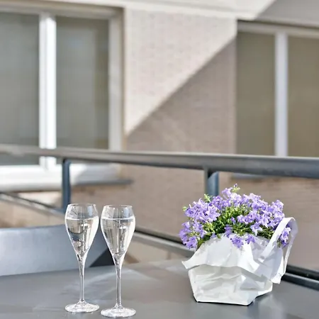 Cozy Apartment With Balcony And Parking Knokke-Heist