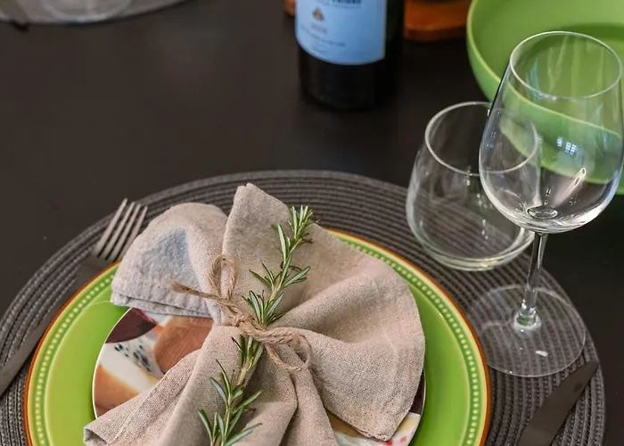 Huswell - Comfy With Side Seaview And 2 Free Bikes *